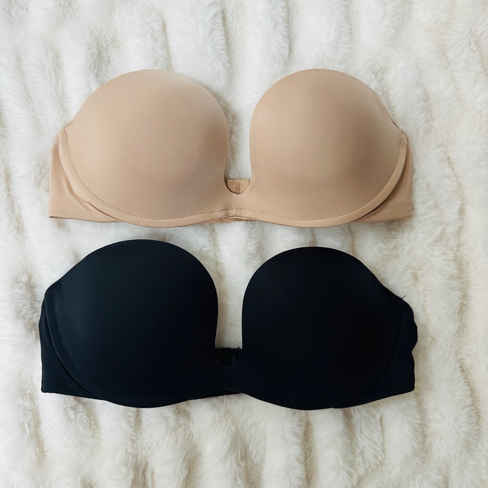 2 Intimissimi Bras in nude and black 34B, strapless